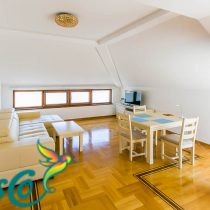 Dvosoban luksuzni apartman 108m2  - Izdavanje na duži period