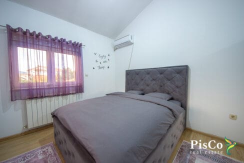 Luksuzna Dvospratna Kuća sa Bazenom, 330 m2, Zeta, Podgorica-0479