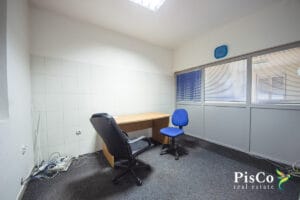 Poslovni prostor 92m2 Blok 9 Podgorica Izdavanje 0349