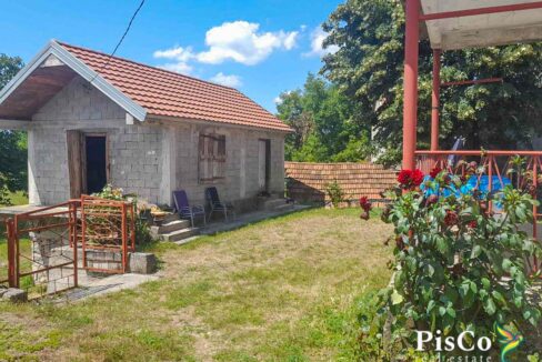 Prodaja, dvosobna kuća, 80m2, Glibavac, Nikšić-786