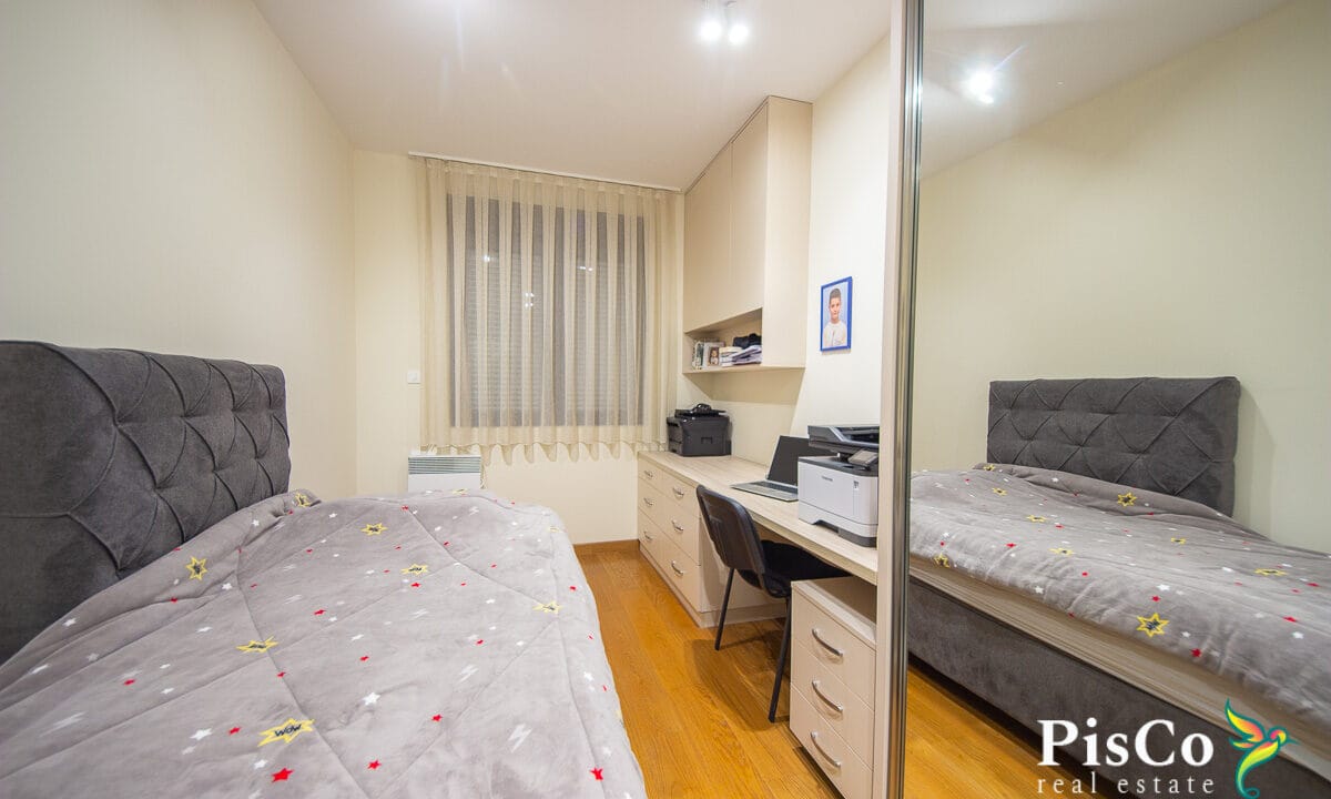 Prodaje se dvosoban Lux stan, 70m2, Preko Morače, Podgorica-0393