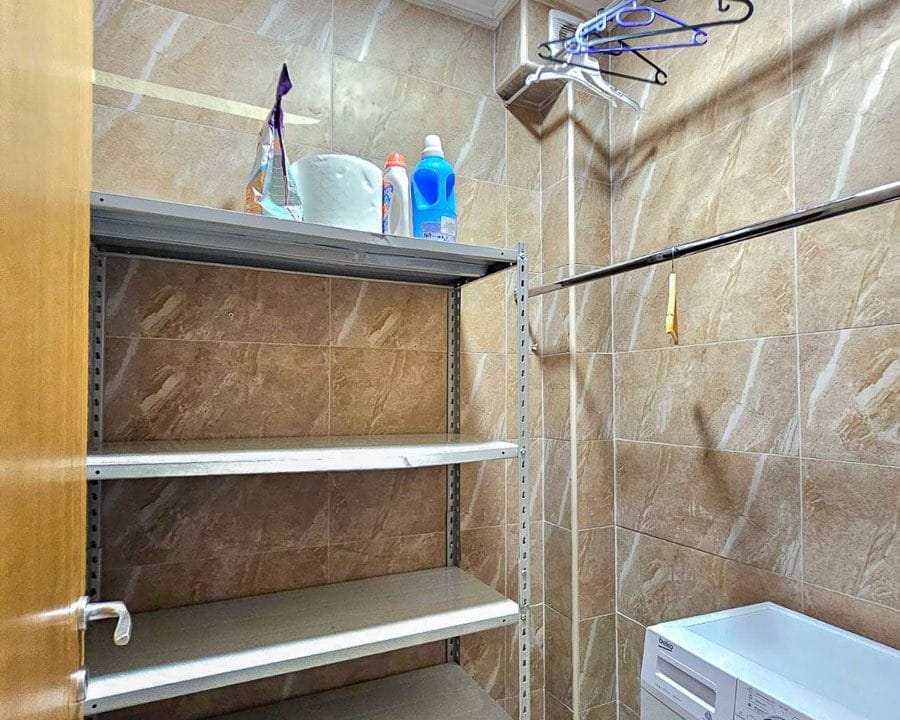 Izdavanje, Luksuzan jednosoban stan, 48m2, Nova Dalmatinska, Podgorica-300