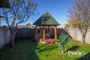 Kuca sa tri stambene jedinice 250 m2 Klicevo Niksic 125 of 23 1