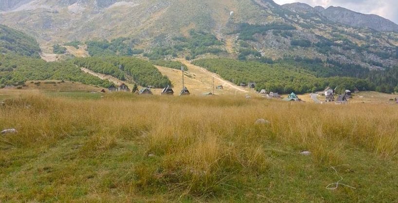 Zemljiste 1200 m2 Zabljak Prodaja 156