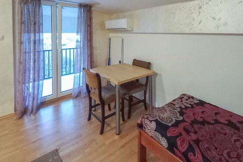 Garsonjera 28m2, Donja Gorica, Podgorica-095813