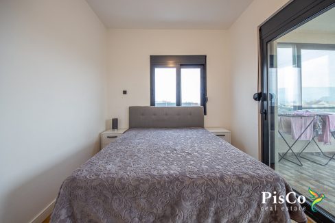 Izdavanje, kuća, 180m2, Gornja Gorica, Podgorica-1170