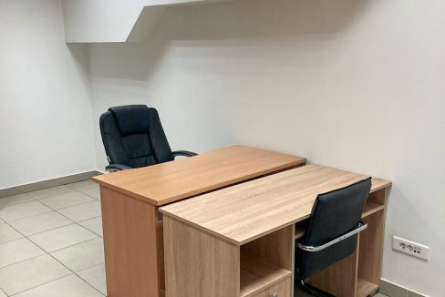 poslovni prostor na dva nivoa, Blok 9, 220 m², Podgorica-34-3