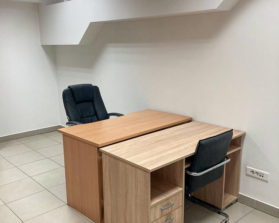 poslovni prostor na dva nivoa, Blok 9, 220 m², Podgorica-34-3